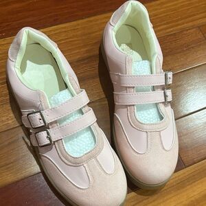 Mary Jane Sneakers